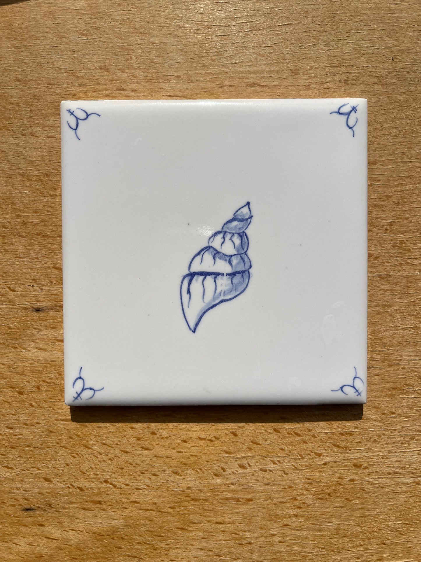 Hand painted 4.25" tiles - Shells motif