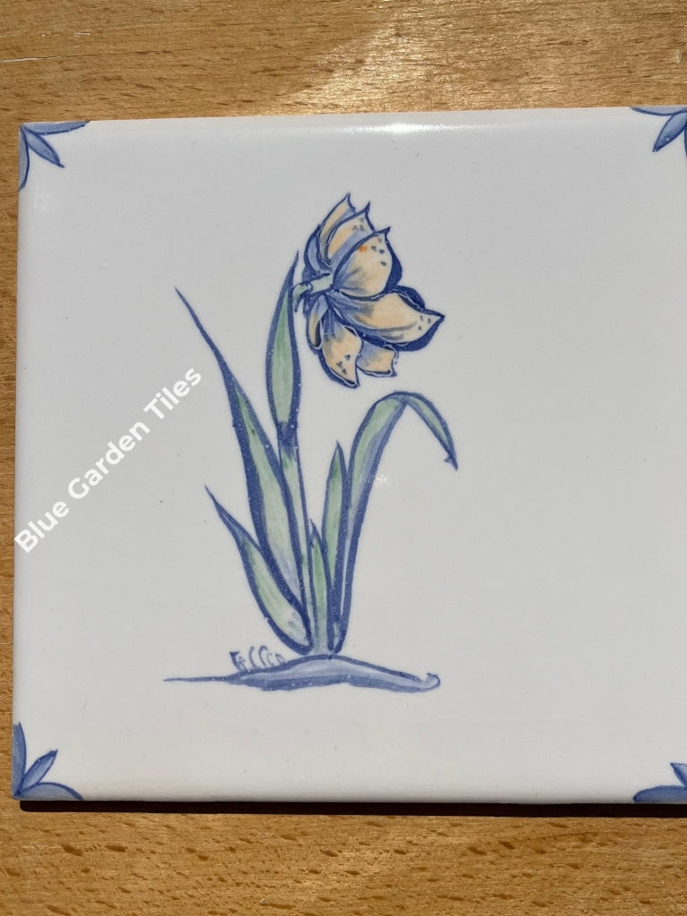Set Of Six 6 Hand Painted Tiles Delft Style With Color